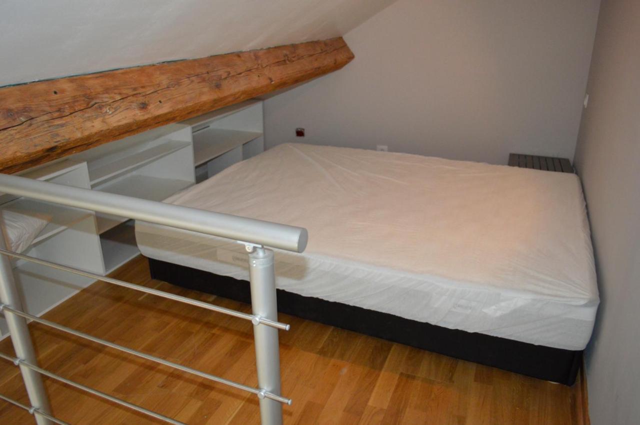 Logement Nenuphar Avallon Exterior foto